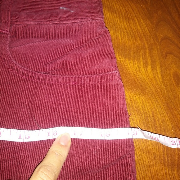 Burgundy cordoroy skirt - Picture 4 of 8